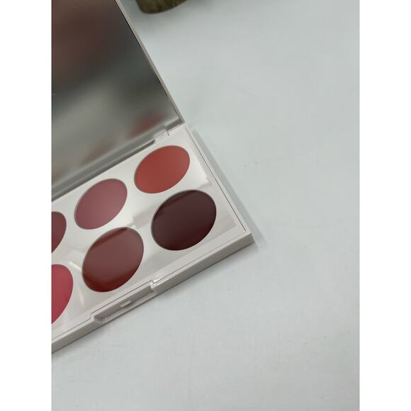 Iconic London Multiuse Pop
Of Color Lip and Cheek Six Shades Palette New - Picture 7 of 9